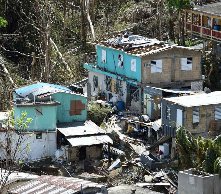 Miles de residencias y negocios en la isla quedaron destruidos por los vientos huracanados, las lluvias y las inundaciones provocadas por María. (GFR Media) (semisquare-x3)