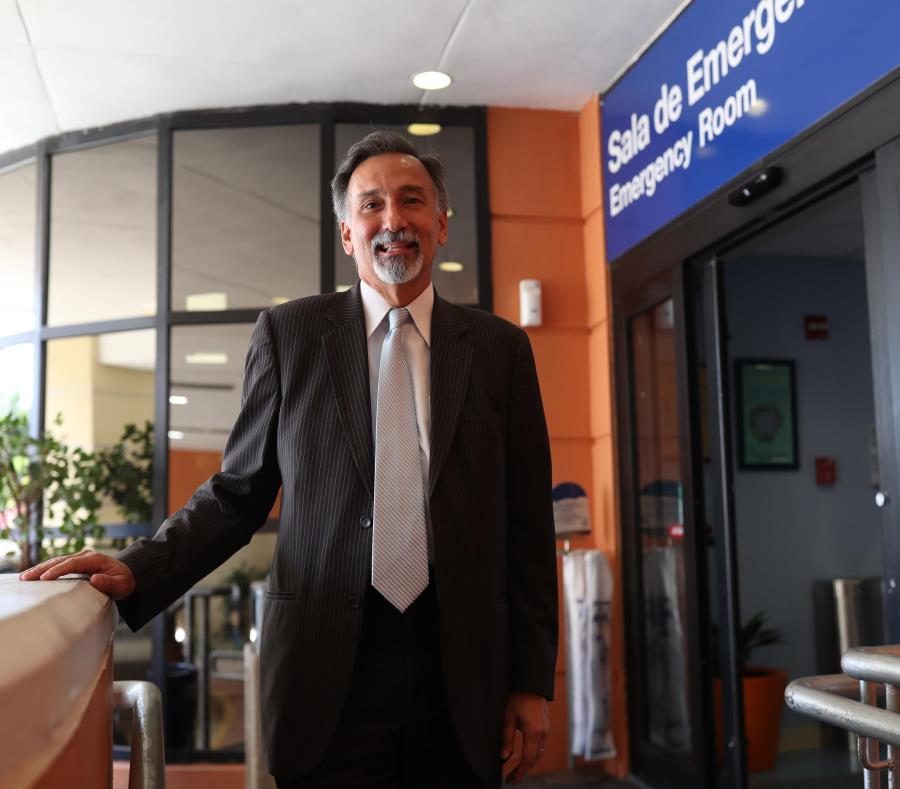 Domingo Cruz-Vivaldi, presidente del San Jorge Children Hospital. (semisquare-x3)