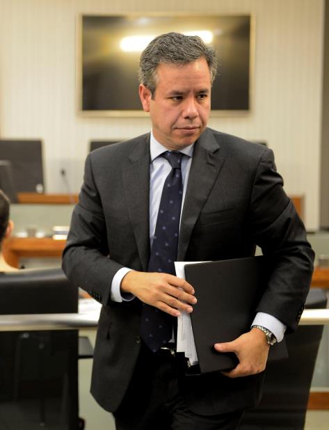 Romero indicó que solicitará que el Cuerpo de Ingenieros de EE.UU. pueda usar fondos destinados a la reconstrucción para dragar el caño Martín Peña, el cual cruza ocho comunidades en el municipio de San Juan. (vertical-x1)