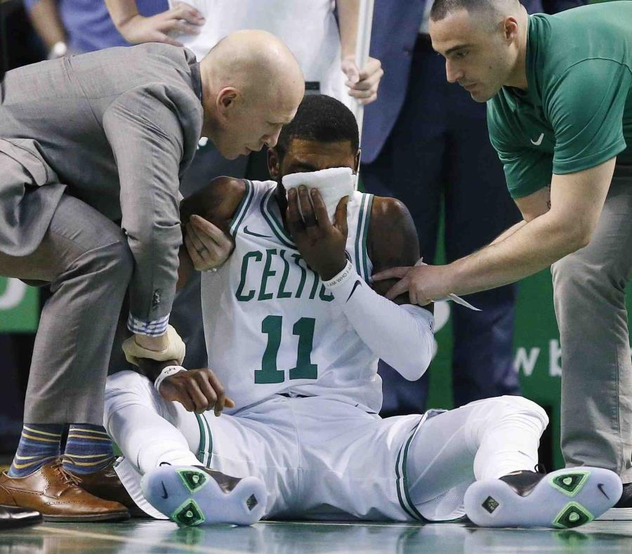 Kyrie Irving Sufrió Una Fractura En Un Hueso De La Cara El