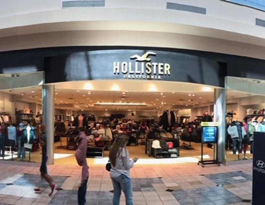 hollister shopping center