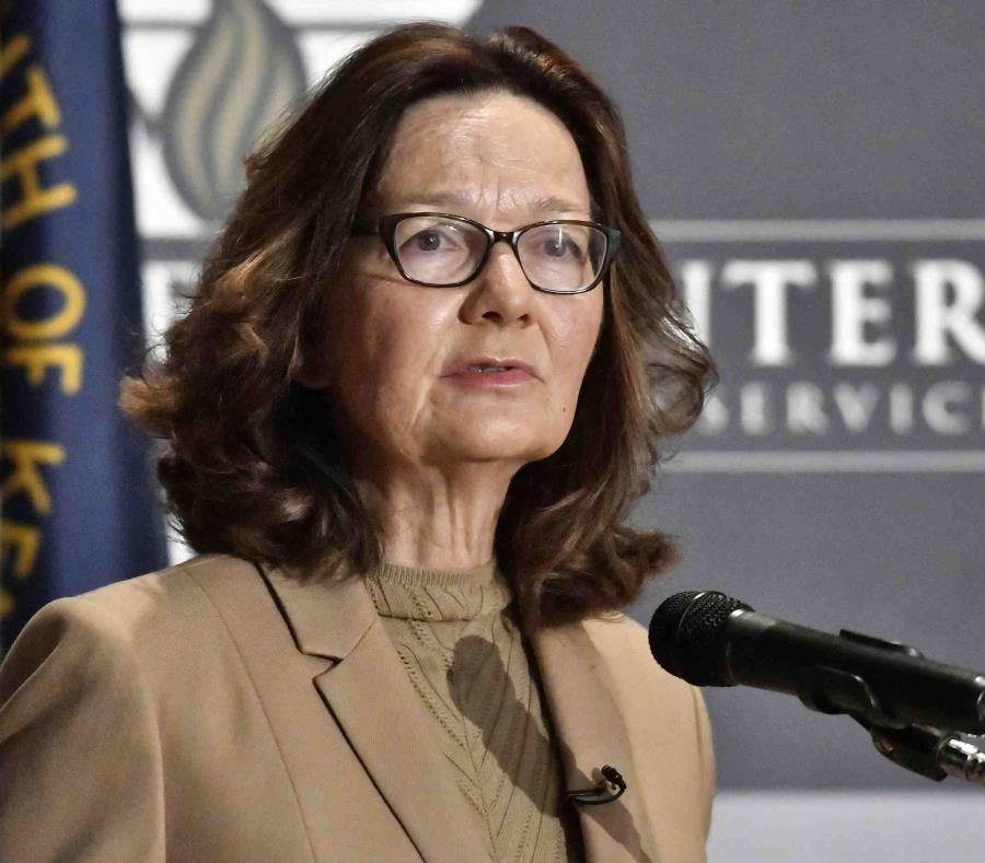 La directora de la CIA, Gina Haspel, se reunió con un pequeño grupo de senadores, incluyendo los presidentes y líderes demócratas de las comisiones clave de seguridad nacional. (AP / Timothy D. Easly) (semisquare-x3)