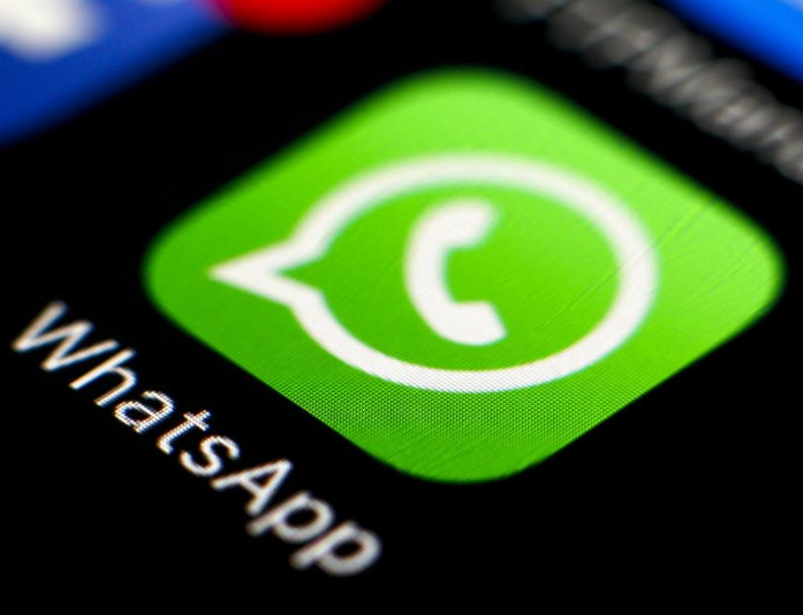 WhatsApp podría lanzar el “modo vacaciones” para que nadie te moleste (semisquare-x3)