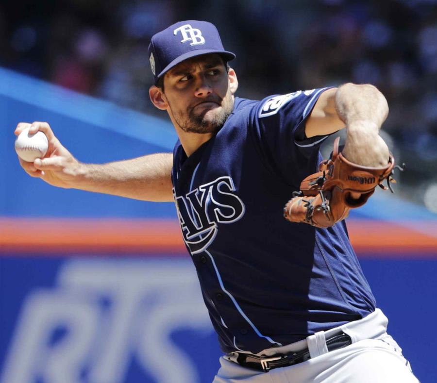 Fue la segunda vez esta temporada que Nathan Eovaldi (3-3) lanza seis episodios sin hit. (AP / Frank Franklin II) (semisquare-x3)