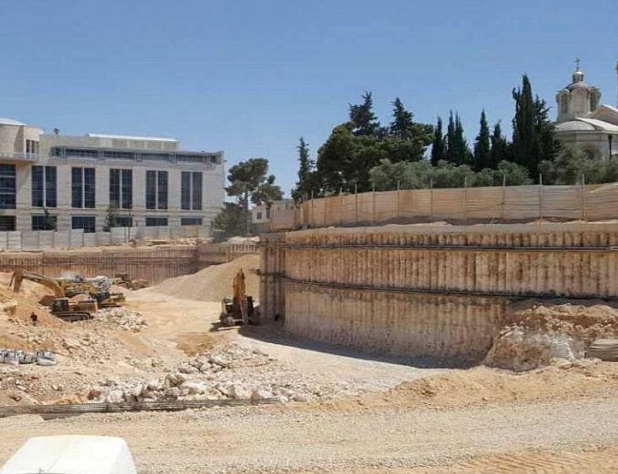 fosa común fue descubierta en la parte trasera de la alcaldía de Jerusalén. (Autoridad de Antigüedades de Israel) (semisquare-x3)