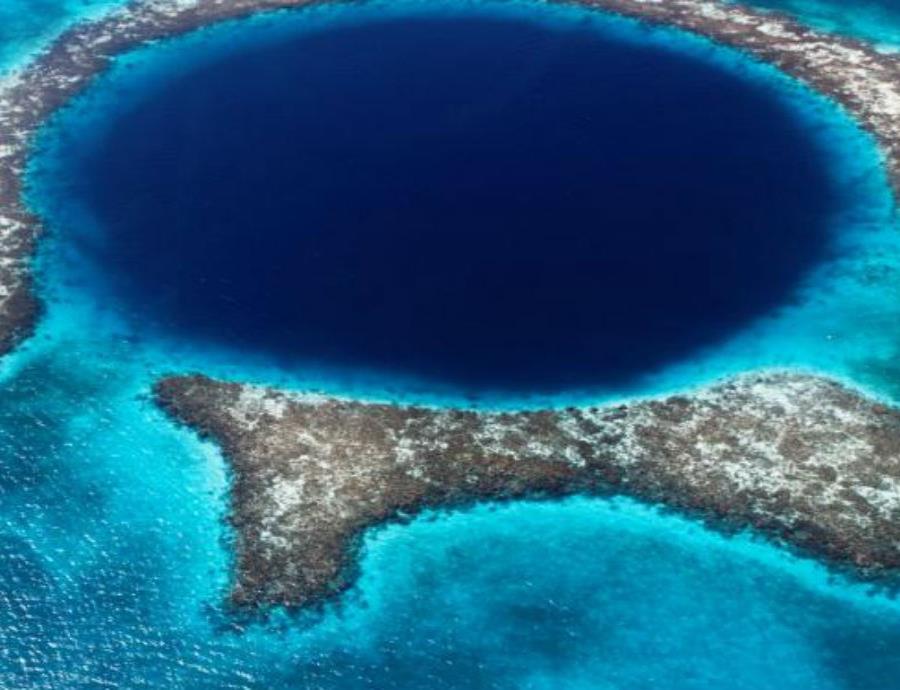 Revelan Lo Que Hay En El Fondo Del Gran Agujero Azul | El Nuevo Día