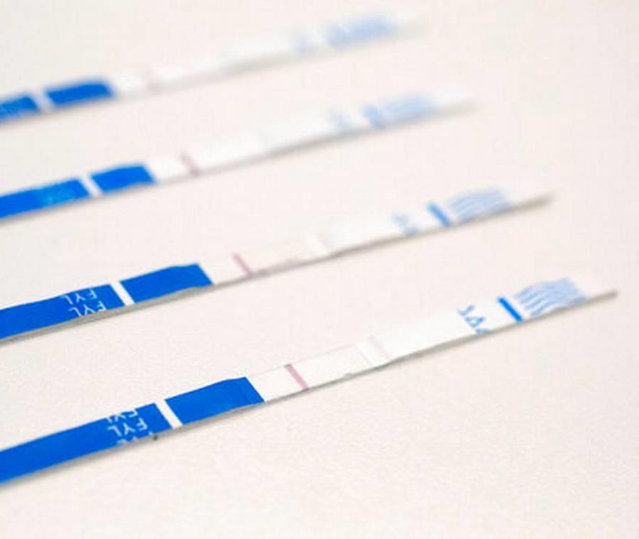 Las ventas de estas tiras se ha disparado debido a que numerosos programas para la prevención de sobredosis las distribuyen entre usuarios de drogas ilícitas en Estados Unidos. (AP Foto/Mark Lennihan) (semisquare-x3)