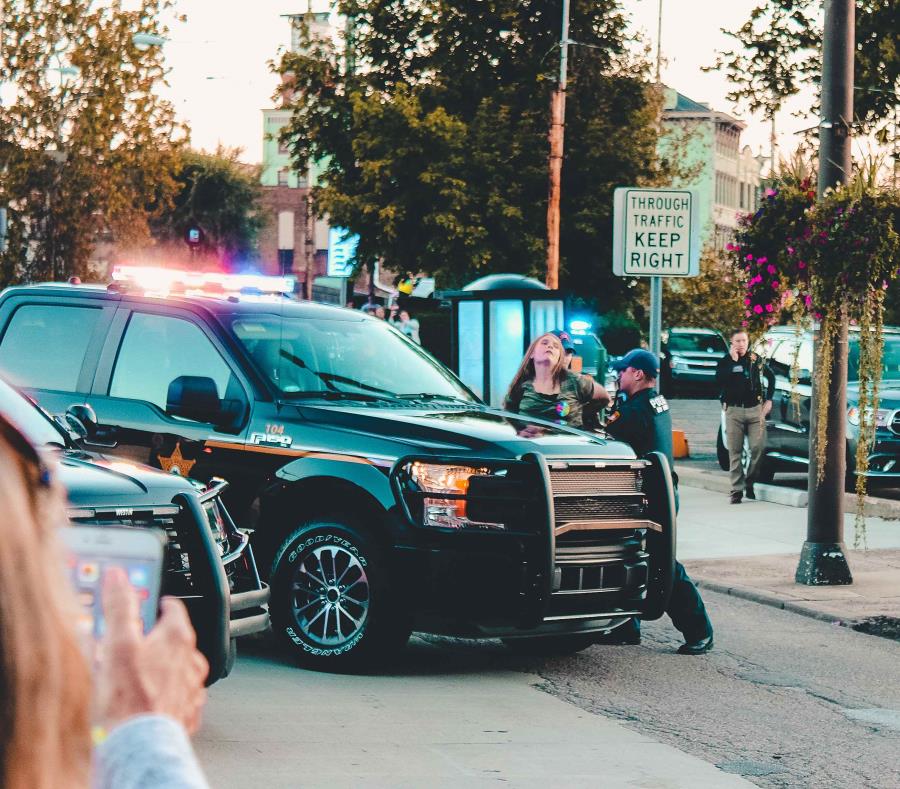 La irrupción fue captada por las cámaras de vigilancia. (semisquare-x3)