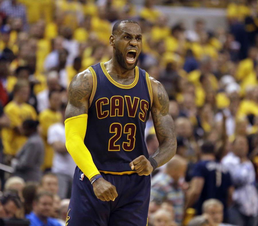 LeBron James esperaba un acercamiento agresivo para reclutar personal que pusiera a la organización a la par con los Warriors. (semisquare-x3)