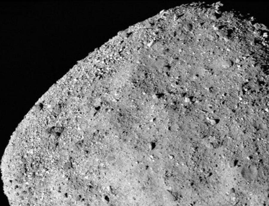 Asteroide Bennu. (semisquare-x3)