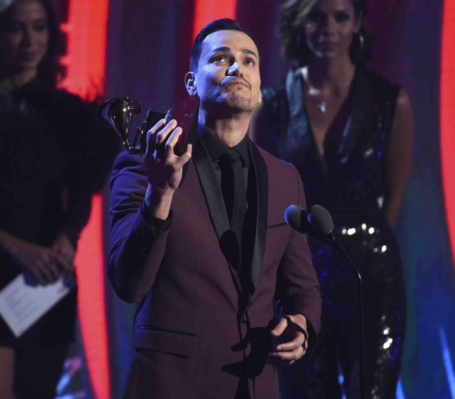 El salsero Víctor Manuelle ganó el Grammy Latino al Mejor Álbum de Salsa por