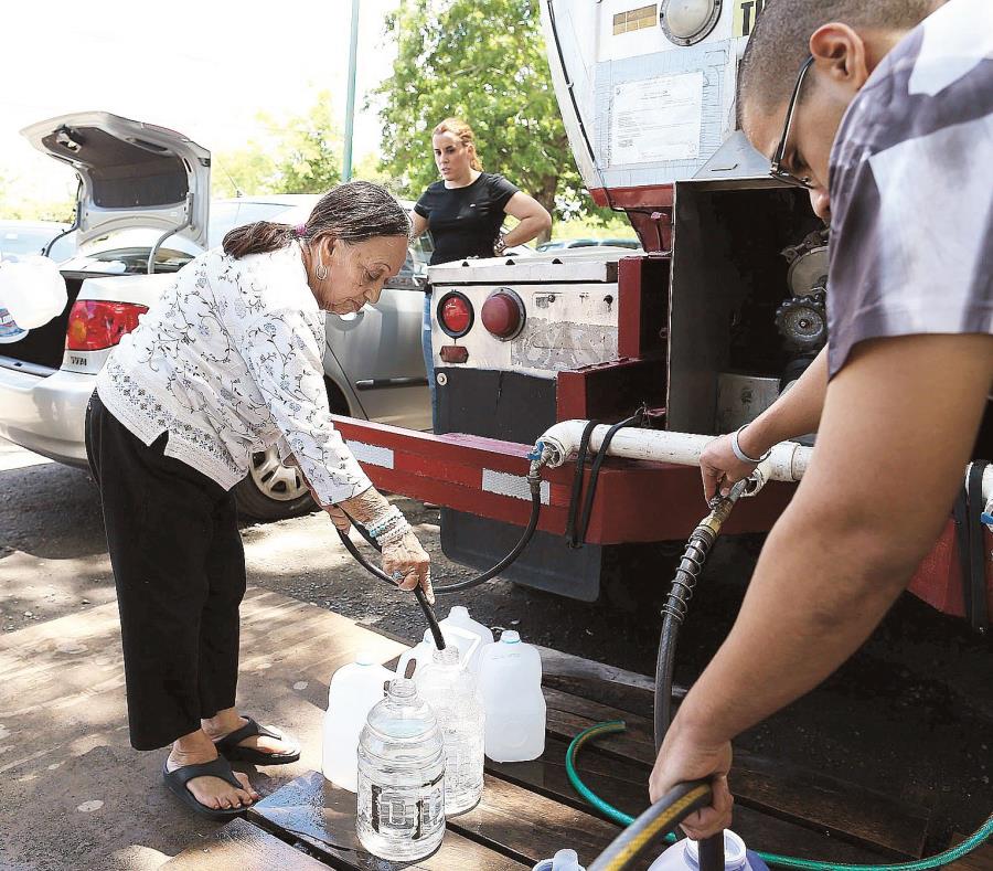 El alcalde de Bayamón dijo que usará el dinero que recibirá para un proyecto de un servicarro de agua potable en el estadio Juan Ramón Loubriel. (GFR Media) (semisquare-x3)
