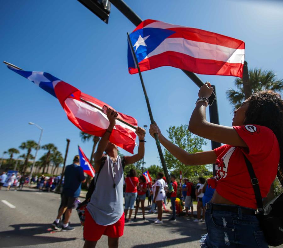 Cientos asisten a la Parada Puertorriqueña en Orlando El Nuevo Día