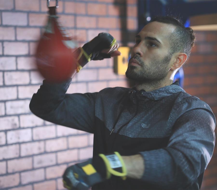 josé pedraza (semisquare-x3)