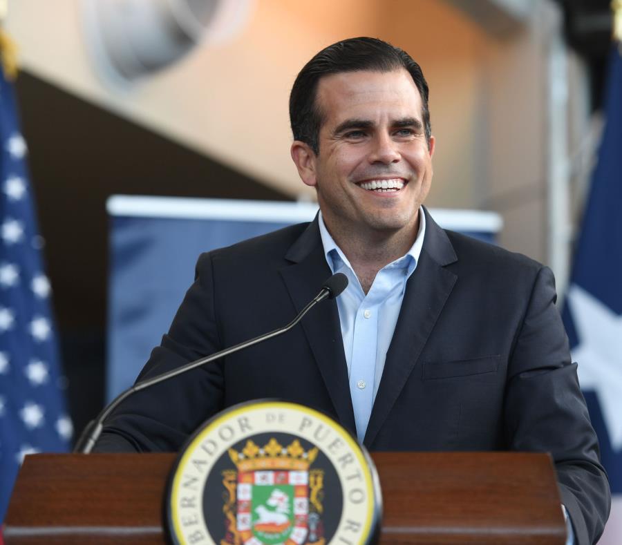 El gobernador Ricardo Rosselló se expresó en contra de medida alguna que atente contra los derechos establecidos en la Constitución. (GFR Media) (semisquare-x3)