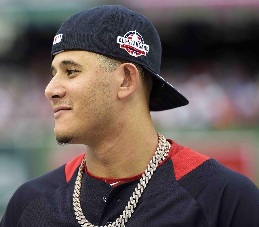 Manny Machado durante una práctica de bateo previo a la competencia de jonrones. (AP) (semisquare-x3)