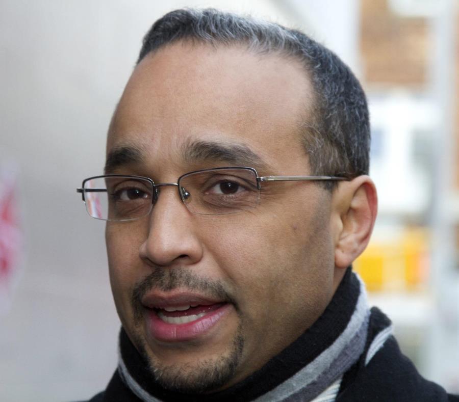 La viuda de José Peralta (arriba) dijo al Daily News que podría tratarse de una infección no determinada o bien una meningitis. (EFE / Miguel Rajmil) (semisquare-x3)