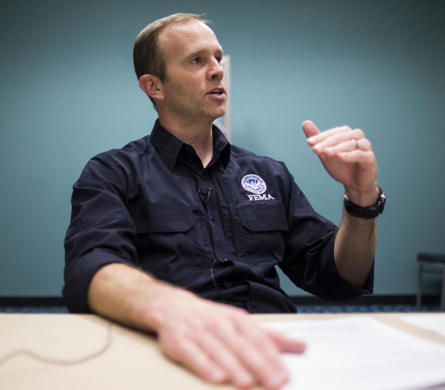 Brock Long exhortó al Comité a que si se quiere “prevenir muertes (futuras) y que se mantenga la infraestructura” en medio de una próxima emergencia en la isla, deben convocar a una audiencia pública a representantes del gobierno de Puerto Rico. (semisquare-x3)