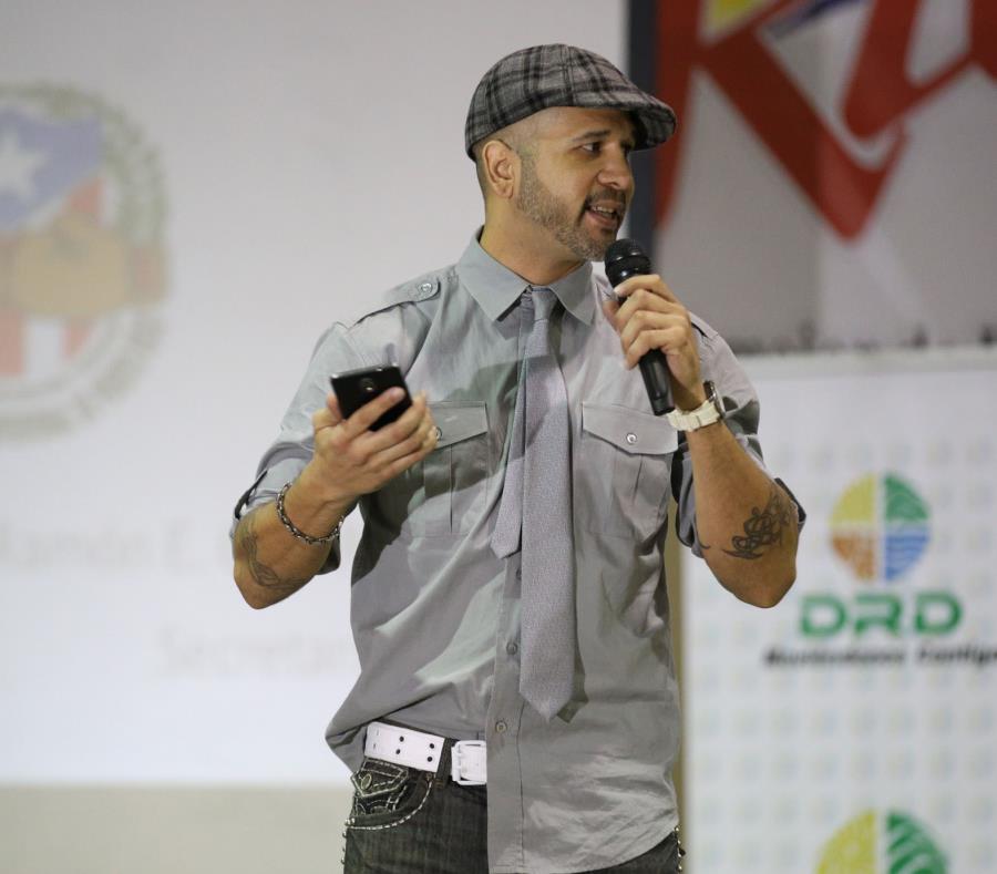 En la foto está el exboxeador Daniel Santos. (semisquare-x3)