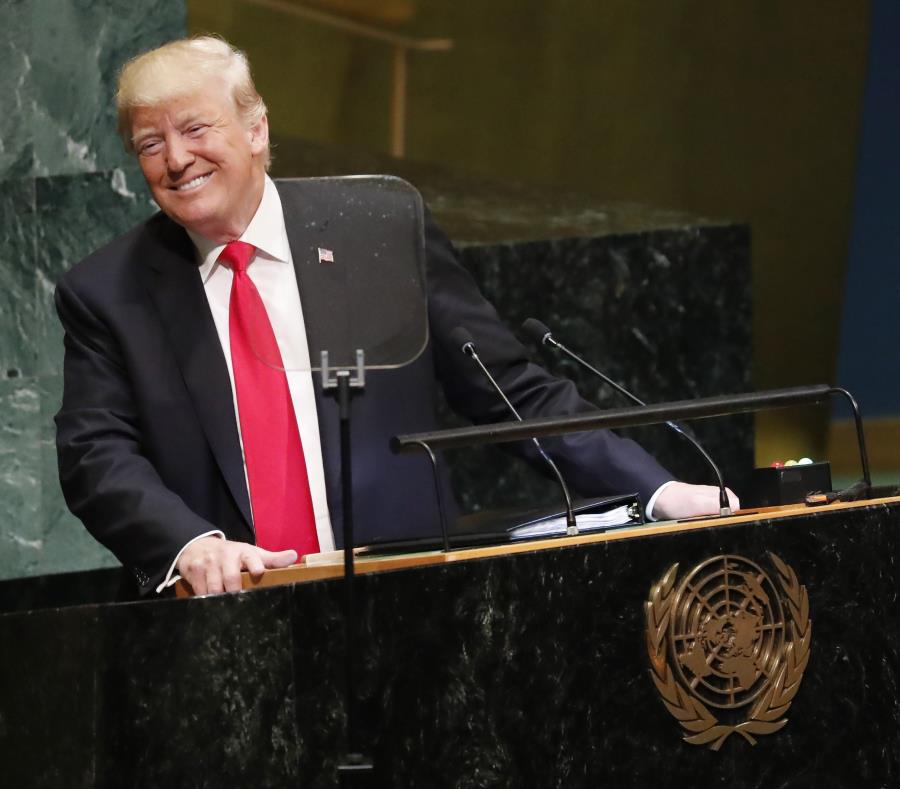 Donald Trump durante la sesión de apertura del debate de alto nivel de la Asamblea General de Naciones Unidas. (EFE / Jason Szenes) (semisquare-x3)