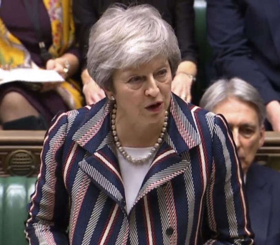 La primera ministra de Gran Bretaña, Theresa May, ofrece un discurso sobre el Brexit en la Cámara de los Comunes, en Londres, el 26 de noviembre de 2018. (AP) (semisquare-x3)