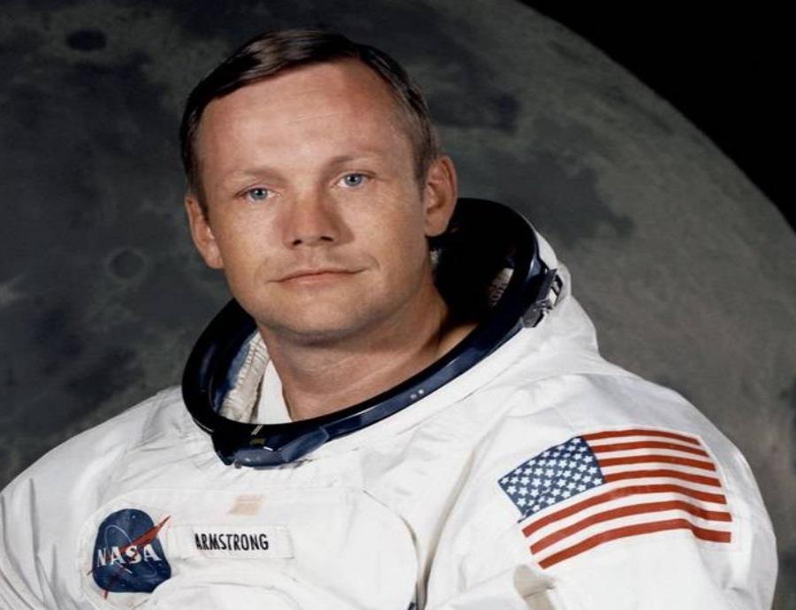 El traje de Neil Amstrong con el que pisó la Luna se está desintegrando (semisquare-x3)