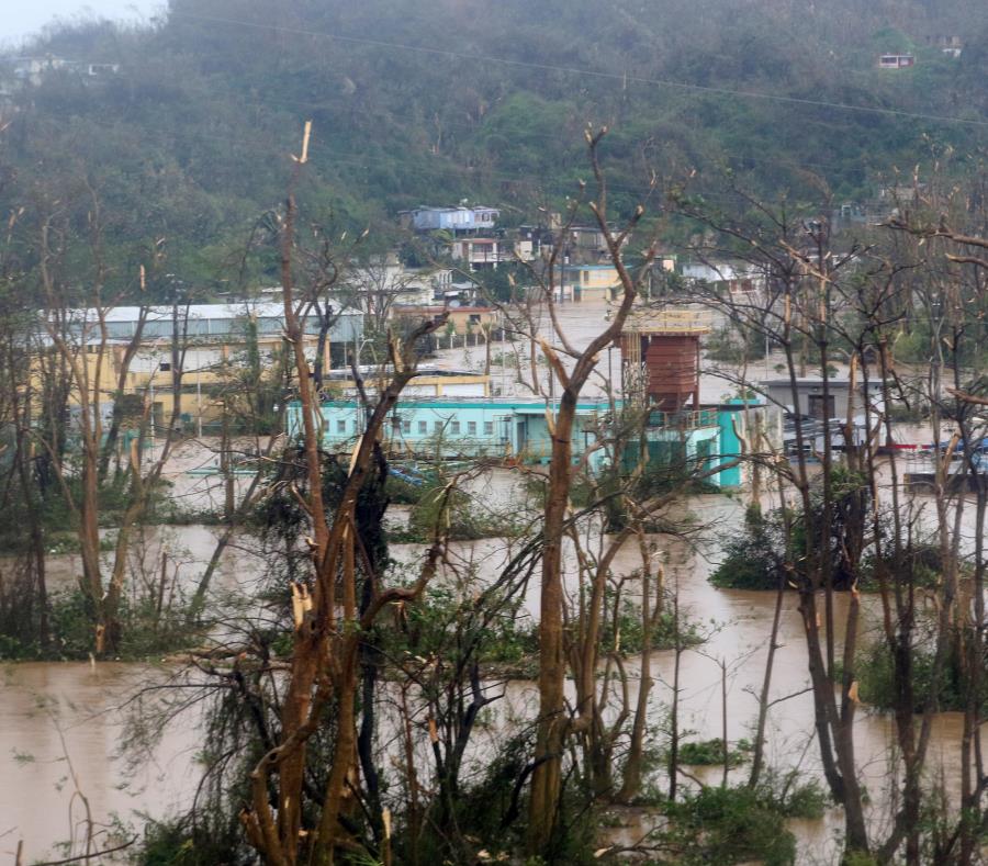 Esta planta de la AAA, a la altura del Puente del Indio en la carretera PR-22, en Vega Alta, quedó bajo agua por las lluvias del huracán María. (GFR Media) (semisquare-x3)