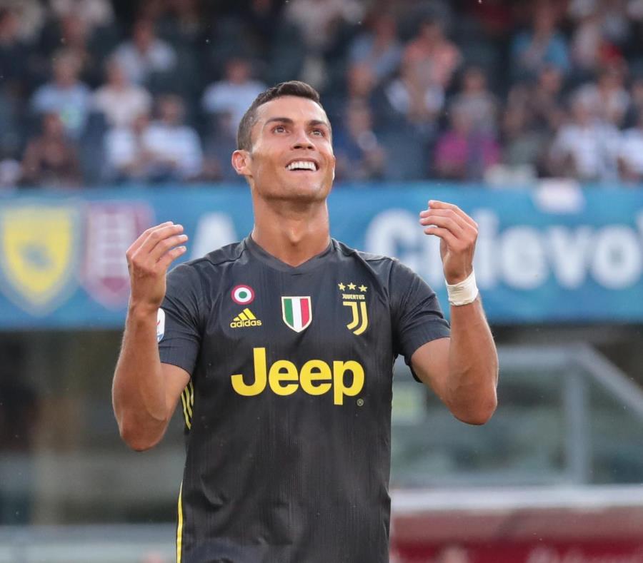 Cristiano Ronaldo gana $35.6 millones netos por temporada. (EFE) (semisquare-x3)