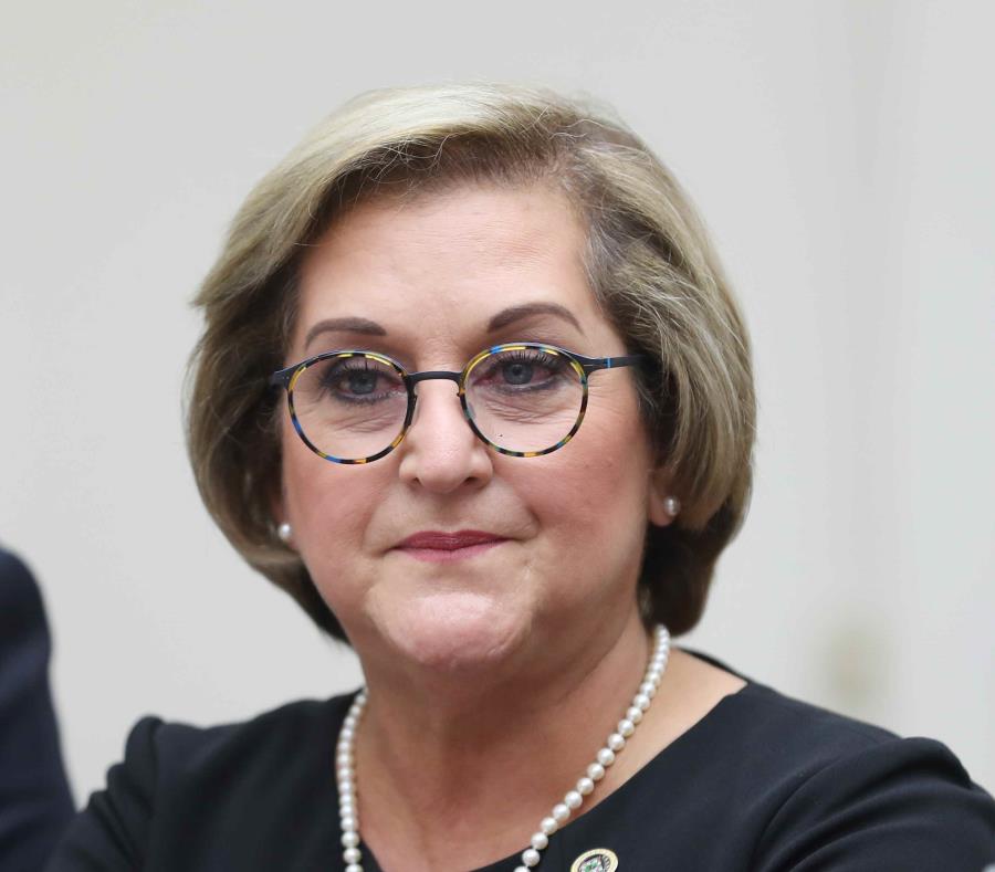 Teresita Fuentes exhortó a todos los comerciantes que cualifican para estos pagos, a que soliciten el beneficio que puede representar hasta $1,920 por cada empleado que hayan retenido. (semisquare-x3)