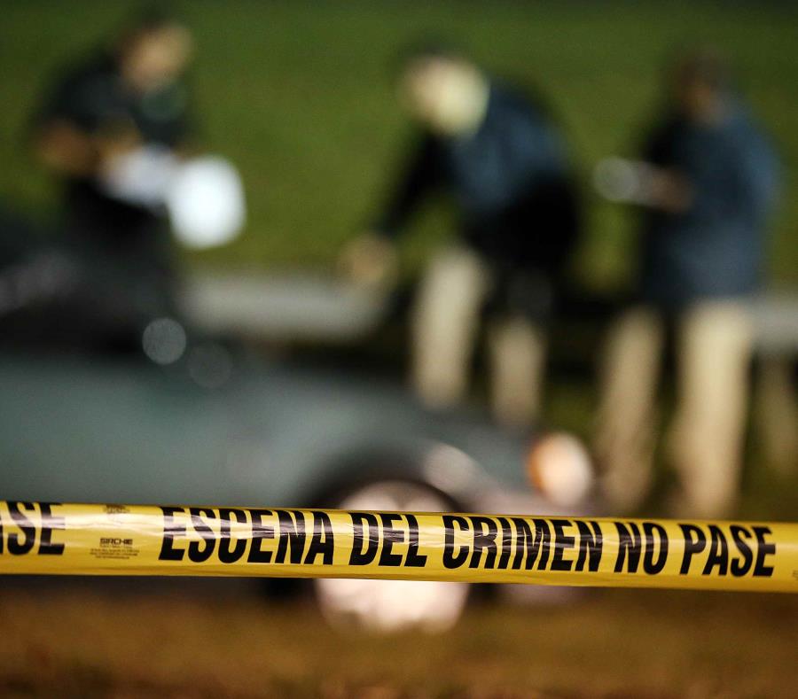 escena policiaca del crimen (semisquare-x3)