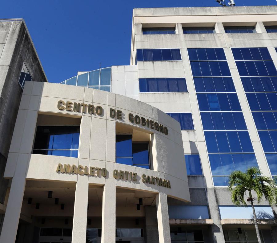 Al ex director interino de finanzas se les acusa de desviar millones de dólares de fondos federales para ser usados para nómina del Municipio de Toa Baja. (GFR Media) (semisquare-x3)