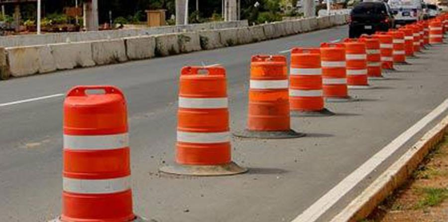 Las autoridades recomendaron a los conductores tomar rutas alternas (horizontal-x3)