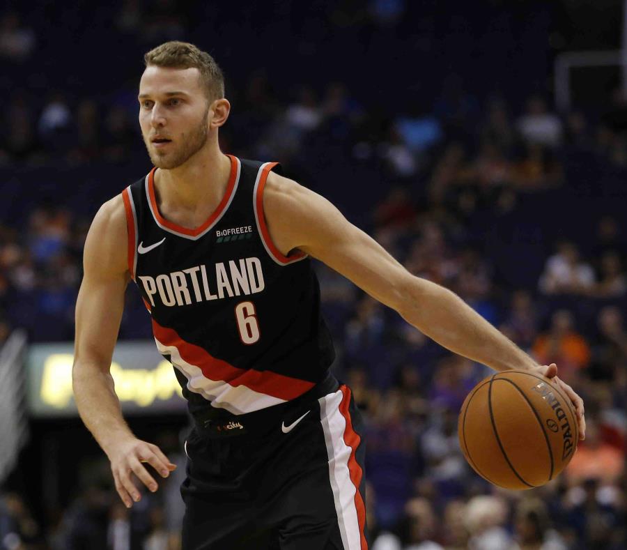 Nik Stauskas Stauskas promedió 6.1 puntos para los Blazers. (AP) (semisquare-x3)