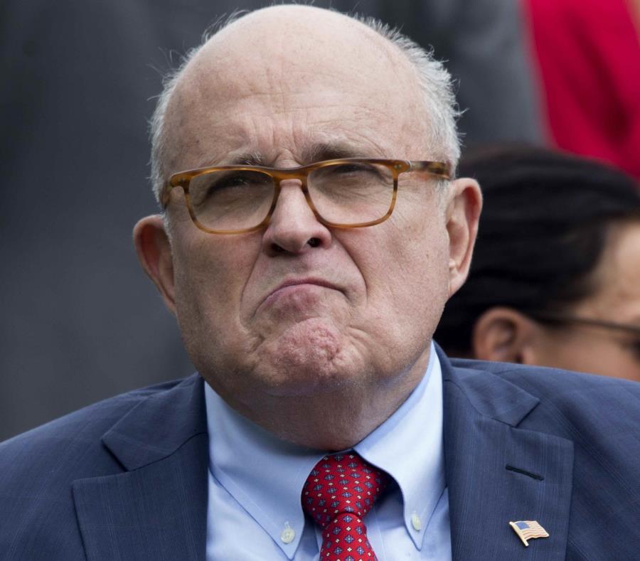 Rudolph Giuliani dijo que estaba “asqueado” por las tácticas utilizadas por Robert Mueller en su investigación de la injerencia electoral rusa. (EFE / Michael Reynolds) (semisquare-x3)