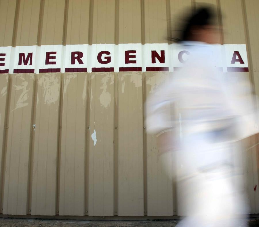 El hombre fue transportado en ambulancia aérea al hospital Centro Médico en Río Piedras. (GFR Media) (semisquare-x3)