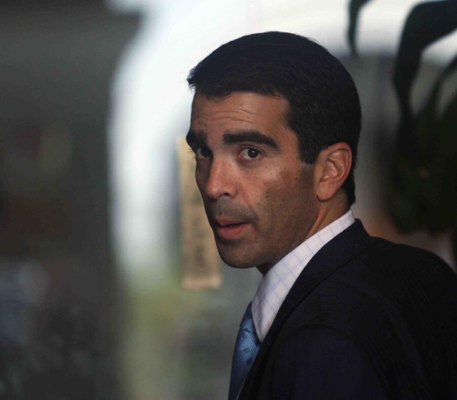 Hedge Clippers ha sostenido que el expresidente del BGF, Carlos García, “fue una figura central en la puerta giratoria entre Santander y el BGF, y ahora es un miembro de la Junta (de Supervisión Fiscal)”. (semisquare-x3)