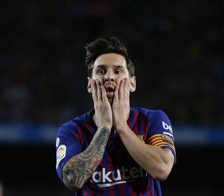 Lionel Messi reacciona despue's de fallar un disparo contra el Girona el domingo pasado. (AP) (semisquare-x3)