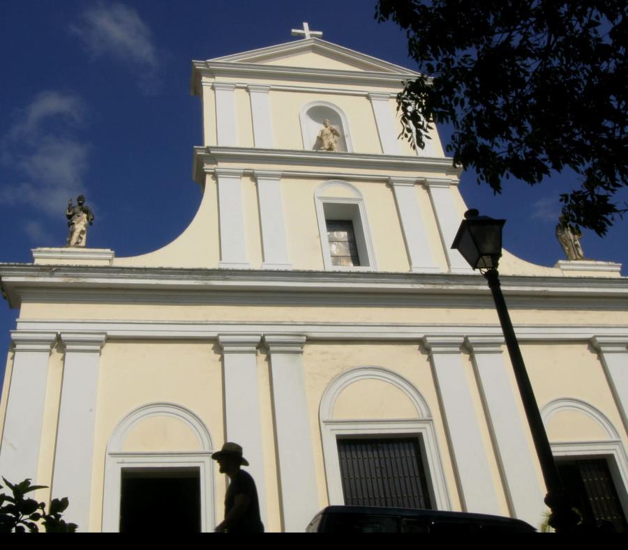 Fachada de la catedral del Viejo San Juan. (GFR Media) (semisquare-x3)