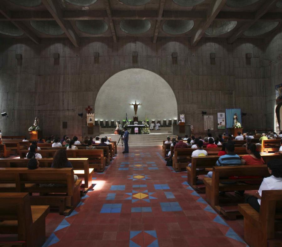 Una mujer ataca con ácido a un sacerdote mientras la confesaba en Nicaragua (semisquare-x3)