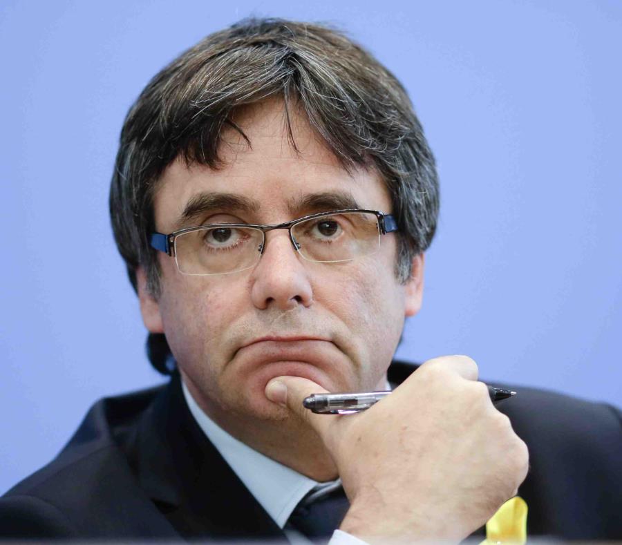 Carles Puigdemont (AP) (semisquare-x3)