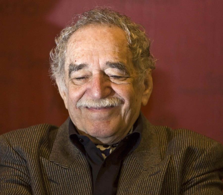 García Márquez sonríe durante la presentación del premio