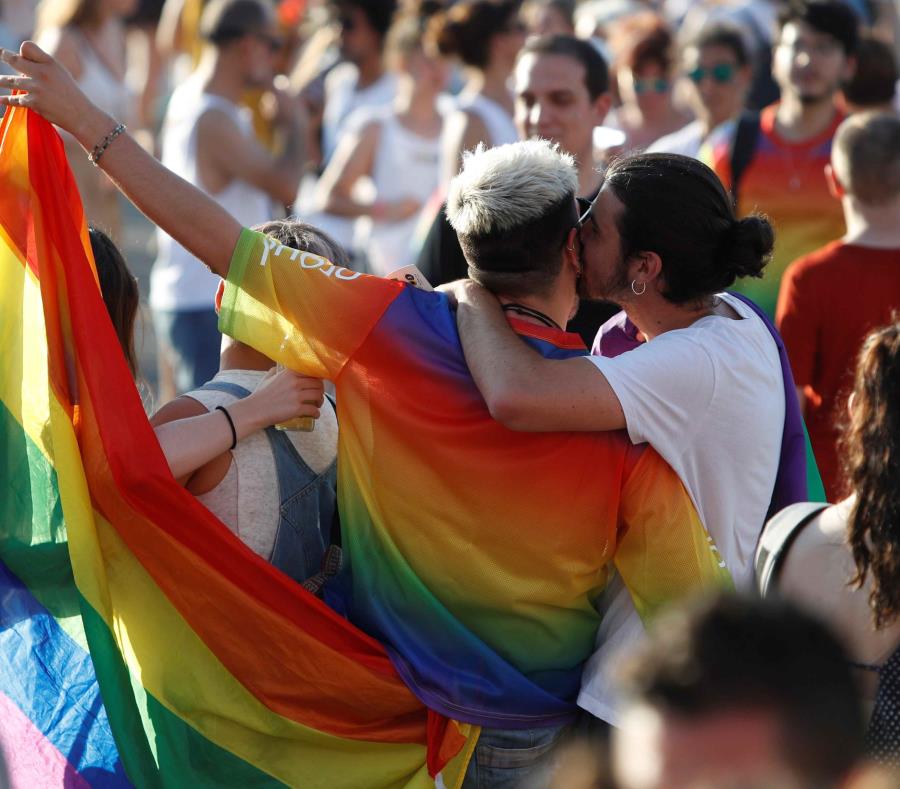 España celebrará el orgullo LGBT por internet y desde ...