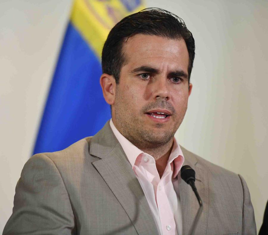 Ricardo Rosselló durante la firma de un acuerdo de Cararas Antonio Ledezma para ayudar y asistir a la oposición política del régimen venezolano. (GFR Media) (semisquare-x3)
