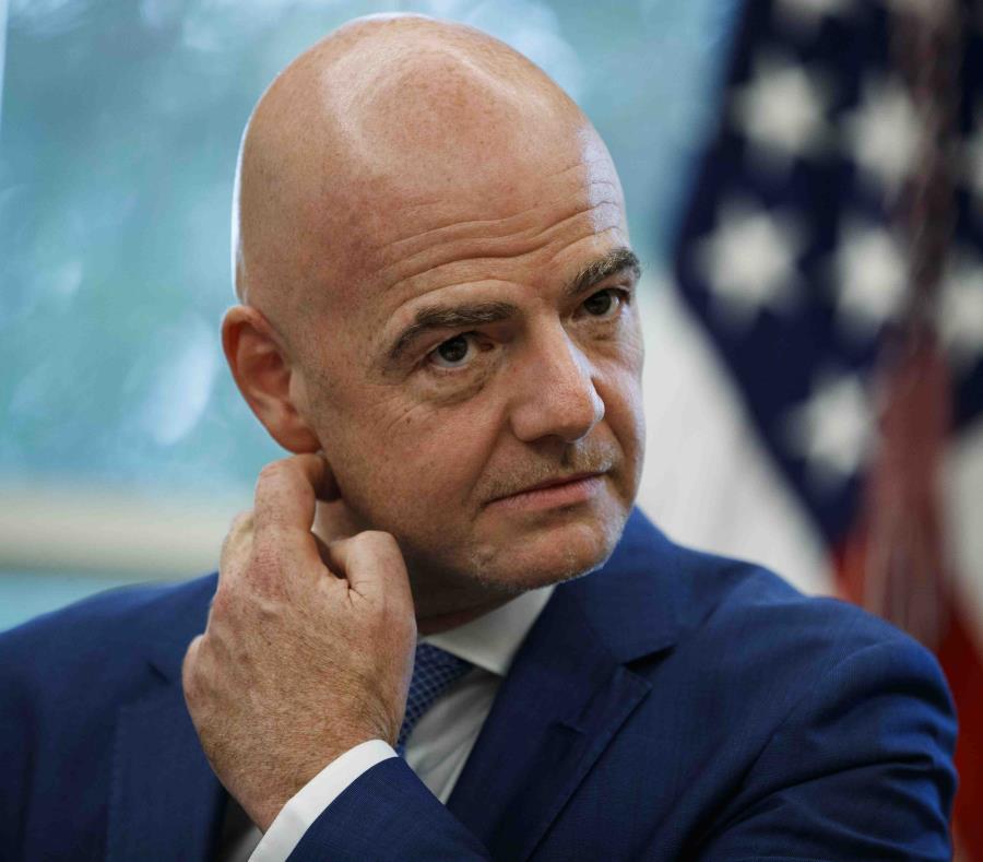 El presidente de FIFA, Gianni Infantino, indicó que el Barcelona FC propuso jugar con Girona en el Hard Rock Stadium de Miami el próximo 26 de enero. (AP / Evan Vucci) (semisquare-x3)