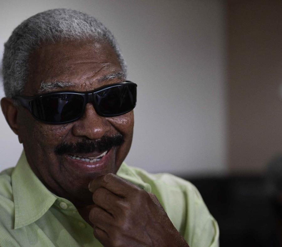 Rafael Ithier, líder de El Gran Combo (semisquare-x3)
