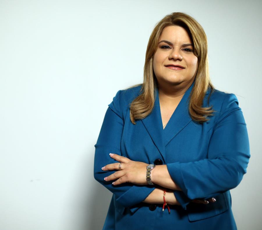 La comisionada residente, Jenniffer González, está convencida que la gente está validando su trabajo, pese a los duros momentos que ha vivido la Isla en el último año. (GFR Media) (semisquare-x3)