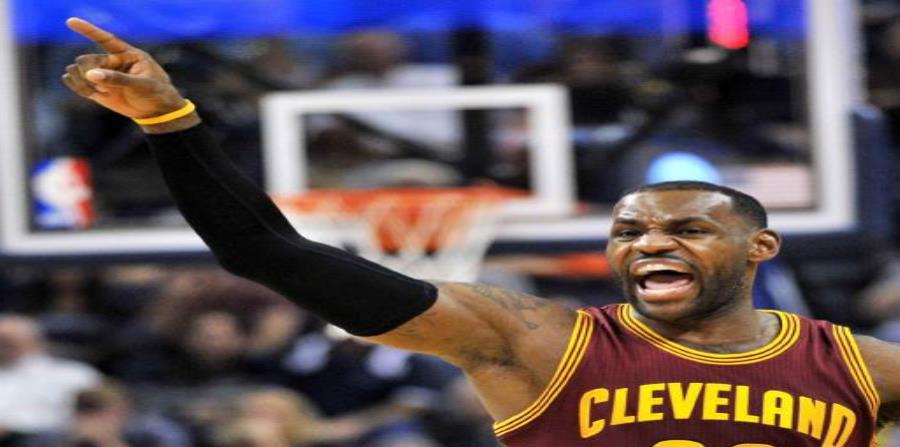Lebron James (semisquare-x3)