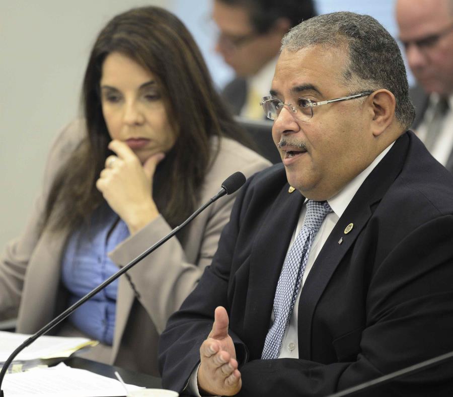 El titular de Salud, Rafael Rodríguez, destacó que el evento sigue la línea de la administración del gobernador Ricardo Rosselló al promover la oportunidad de concretar avances en la prevención de epidemias. (semisquare-x3)