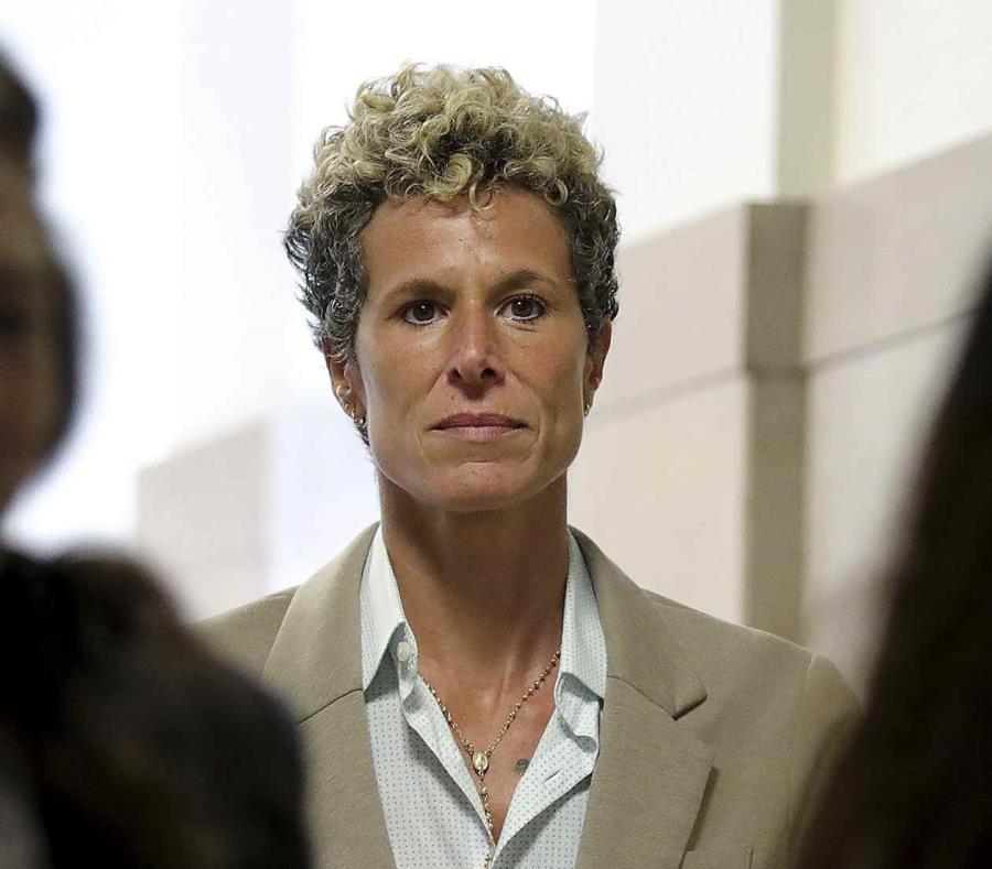 Andrea Constand leyó una estremecedora carta en la audiencia contra Bill Cosby. (AP) (semisquare-x3)