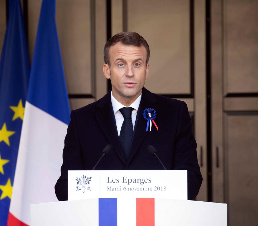 Lanzan en Francia un manual para defender a Macron en las cenas familiares (semisquare-x3)